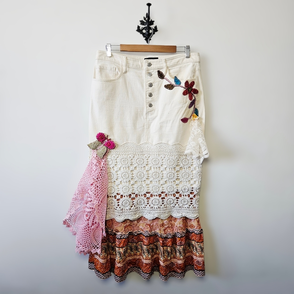 Upcycled Patchwork Lace Maxi Skirt Size 12 Boho Mixed Fabrics Reworked Vintage - Picture 2 of 11